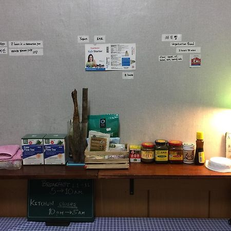Backpackers In Jeju City Center Luaran gambar