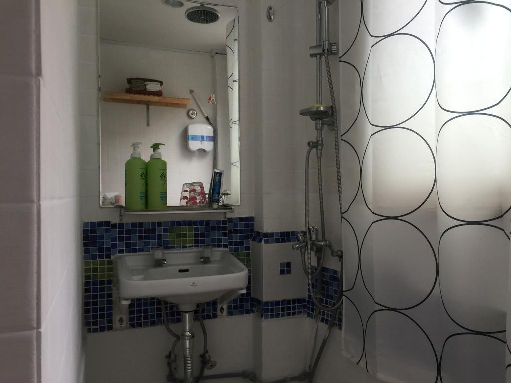 Backpackers In Jeju City Center Luaran gambar